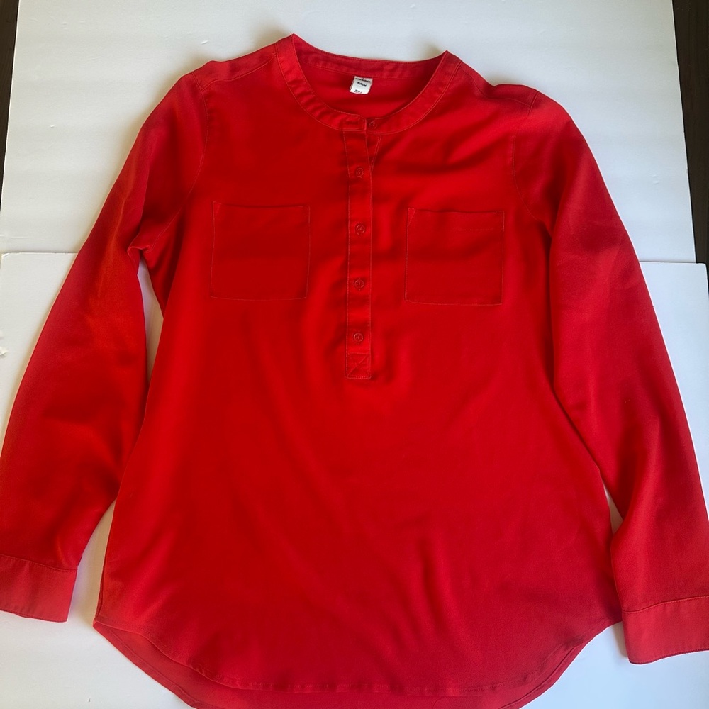 Women’s Old Navy Red Long Sleeve Blouse with buttons